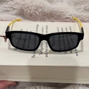 Men’s Oakley Black and Yellow Sunglasses